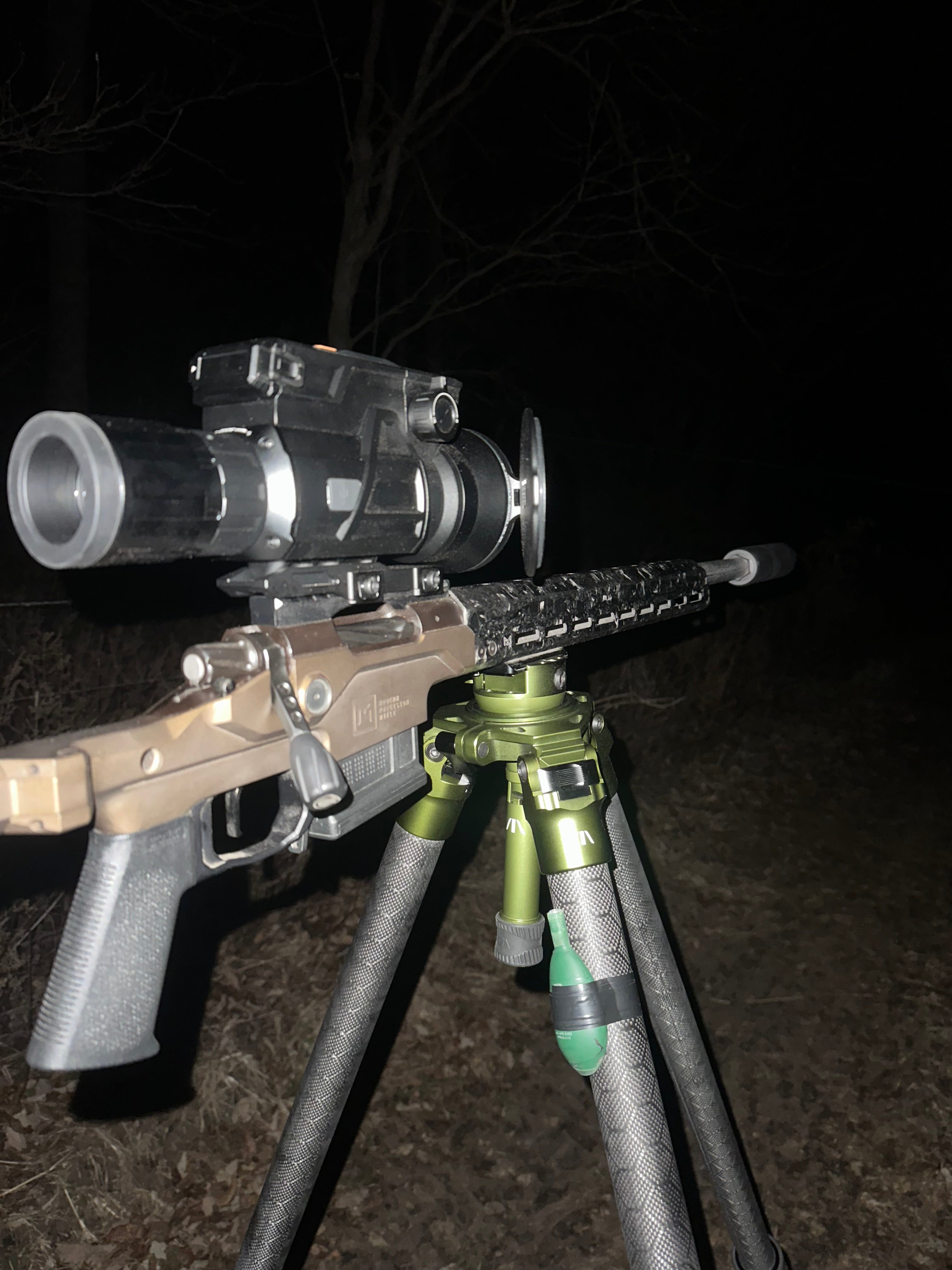 Fat Boy Elevate™ 2 Section Tripod